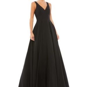 Ieena for Mac Duggal CLASSIC SLEEVELESS A-LINE BALL GOWN